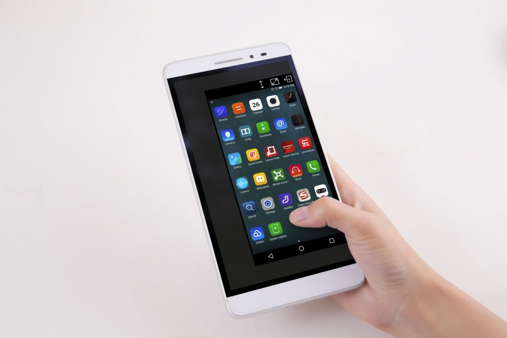 Lenovo-PHAB-and-PHAB-PLUS-images