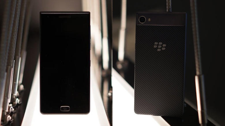 blackberry motion