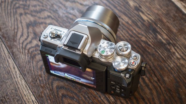 Olympus OM-D E-M10 MARK III