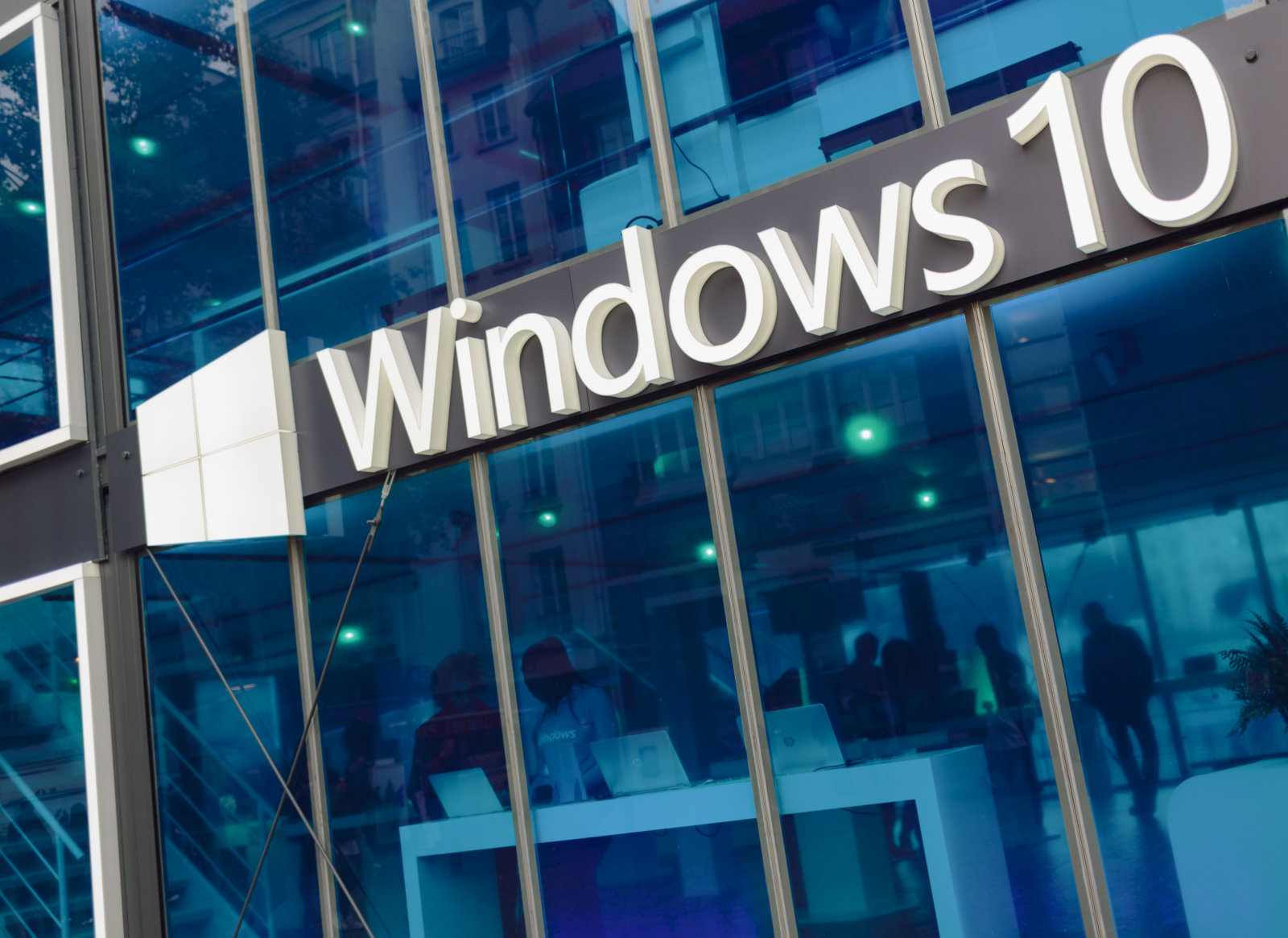 instalare actualizare windows 10