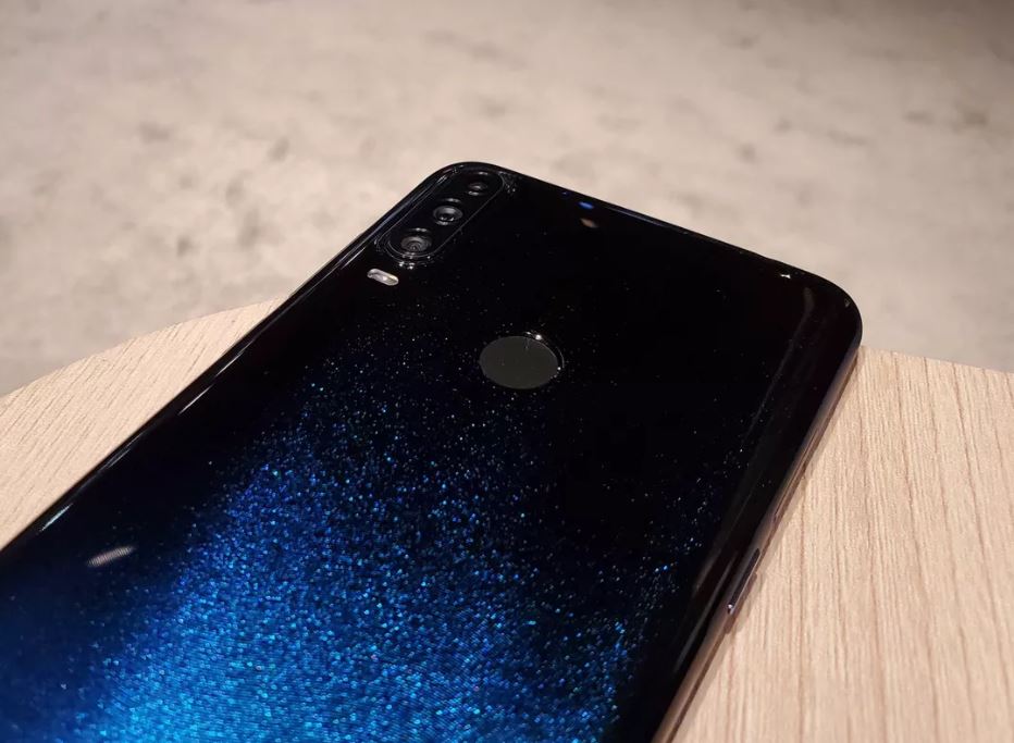 camere foto spate alcatel 3l