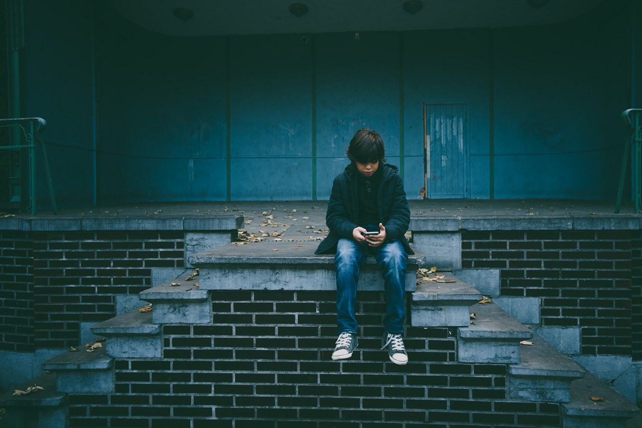 O mamă a dat în judecată Meta și Snap pentru suicidul copilului sau