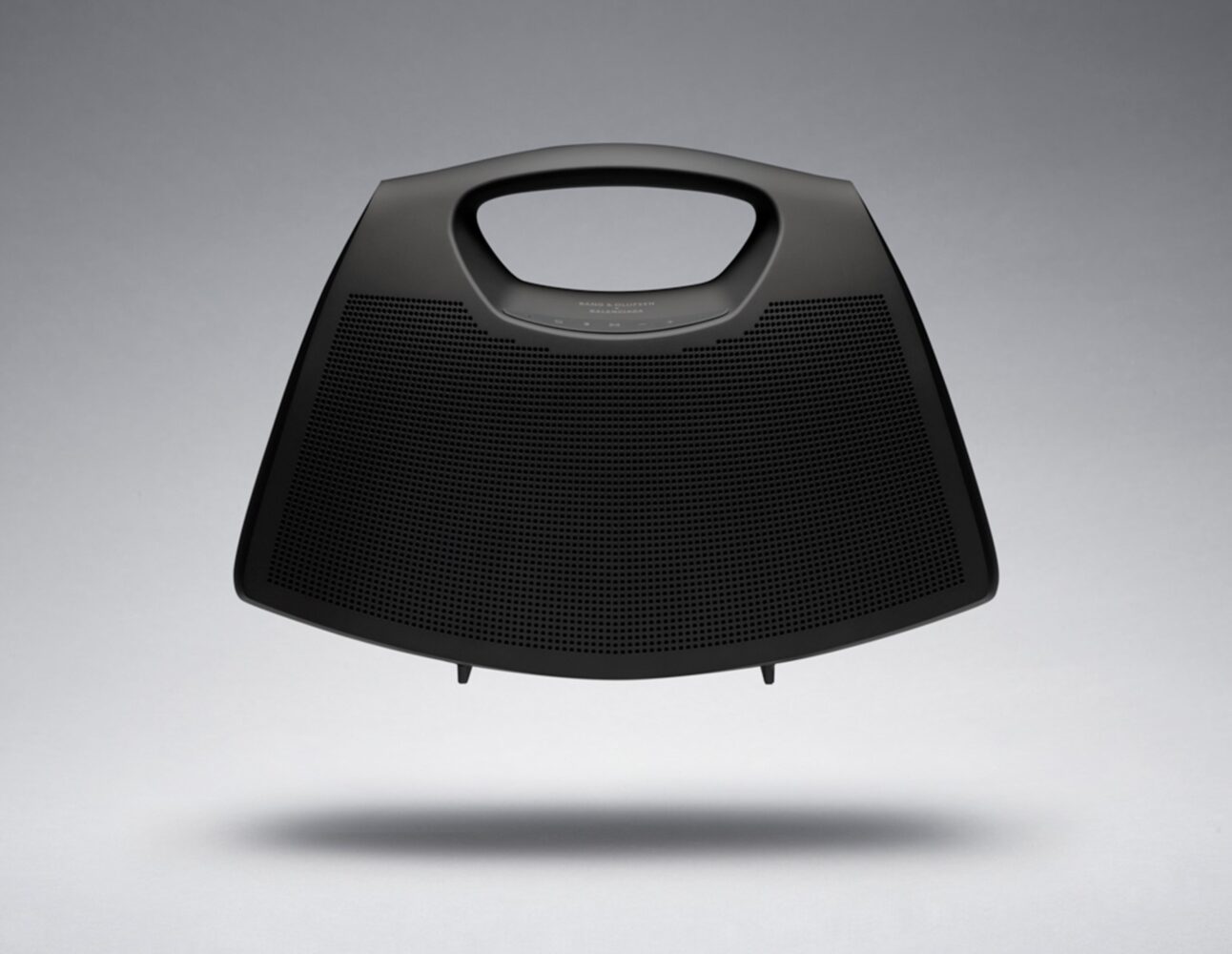 BALENCIAGA BANG OLUFSEN