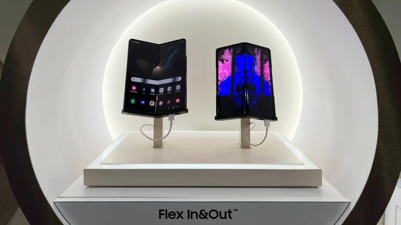 samsung rollable flex
