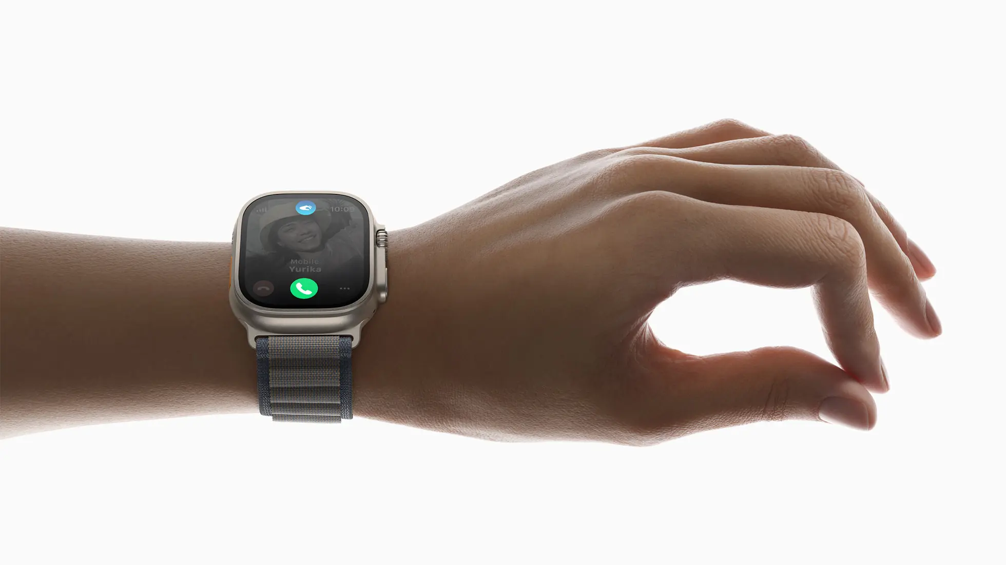 apple watch ultra 2 double tap gesture 230912 big.jpg.large 2x