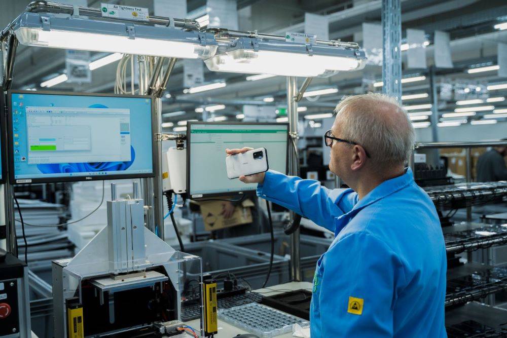 manufacturing image 10