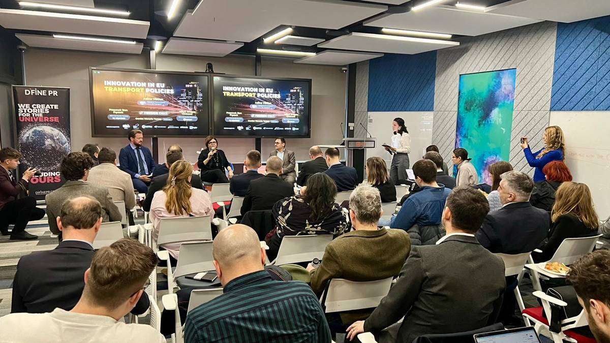 fotografie panel start upuri 1