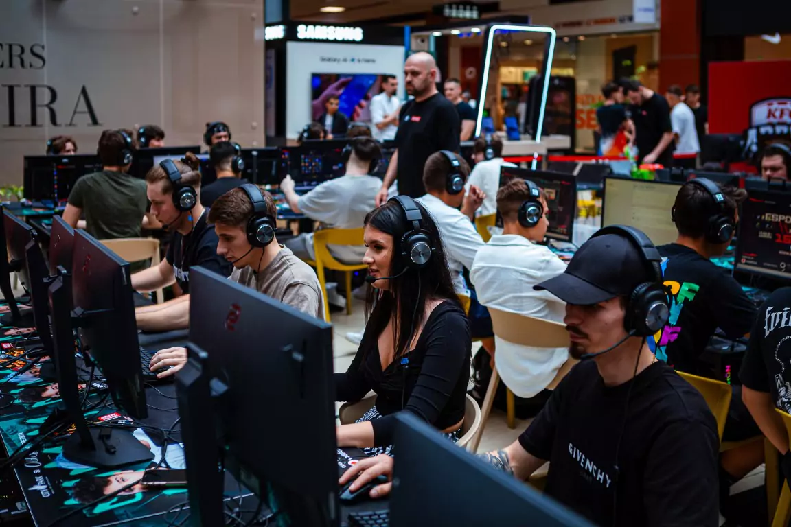 esports kings 2 667a9d218c658