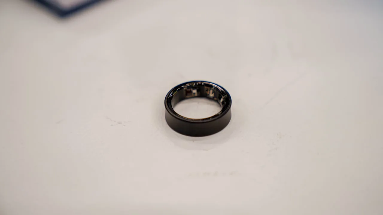 samsung galaxy ring sensors and interior h8k7.1920