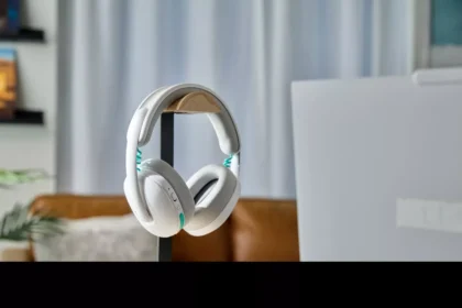 high resolution png g325 envr white 06 698250cf43ba2