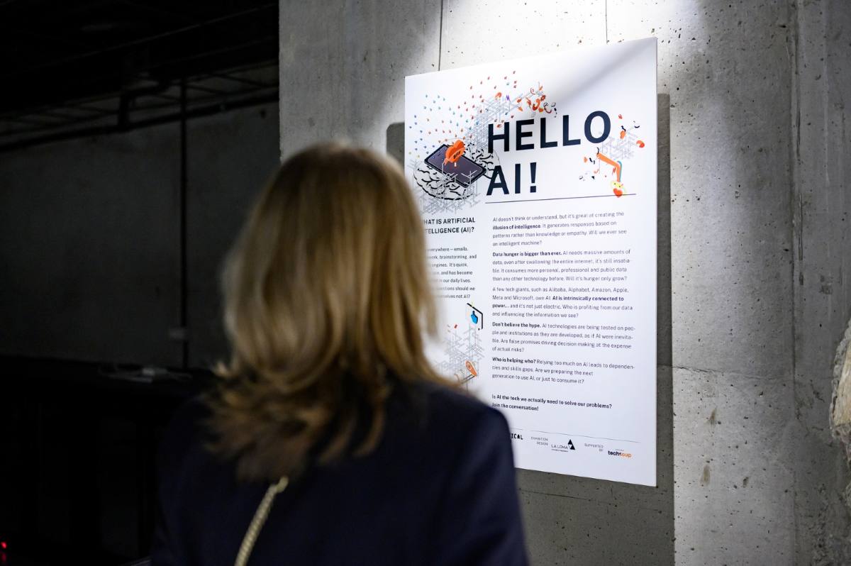 expoziția hello ai techsoup owr