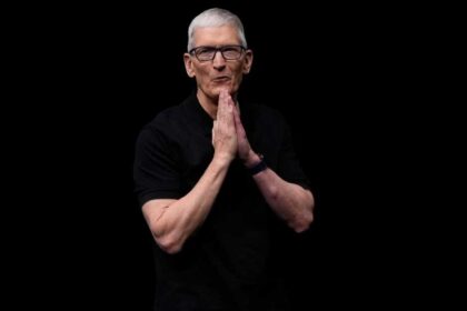 apple tim cook ceo change