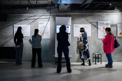 expozitie hello ai techsoup zbor foto 3 6a17ff7c3c32b