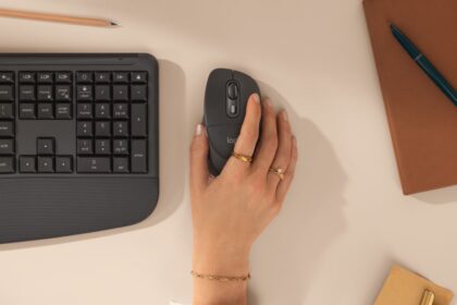 logitech