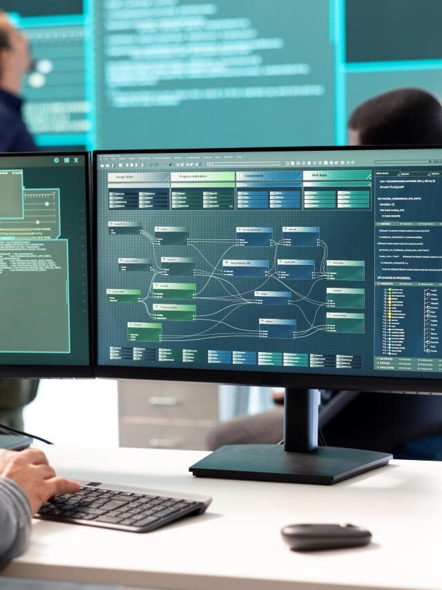 cyber security experts working spyware malware detection